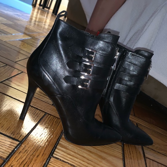 Michael Kors heel boots - Picture 1 of 3